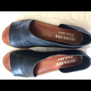 Chelsea-Crew Black Label Brady flats, New in box, size 6.5